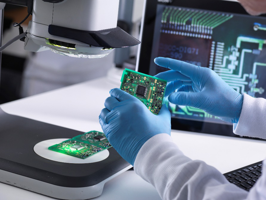 Lynx EVO microscope with digital camera